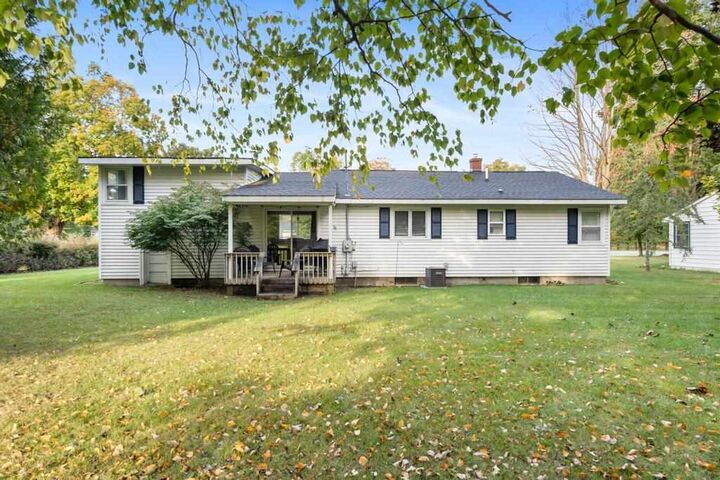 Property Photo:  406 Burns  MI 49720-0000 