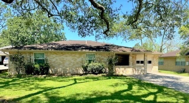 Property Photo:  134 Hunt Street  LA 70037 