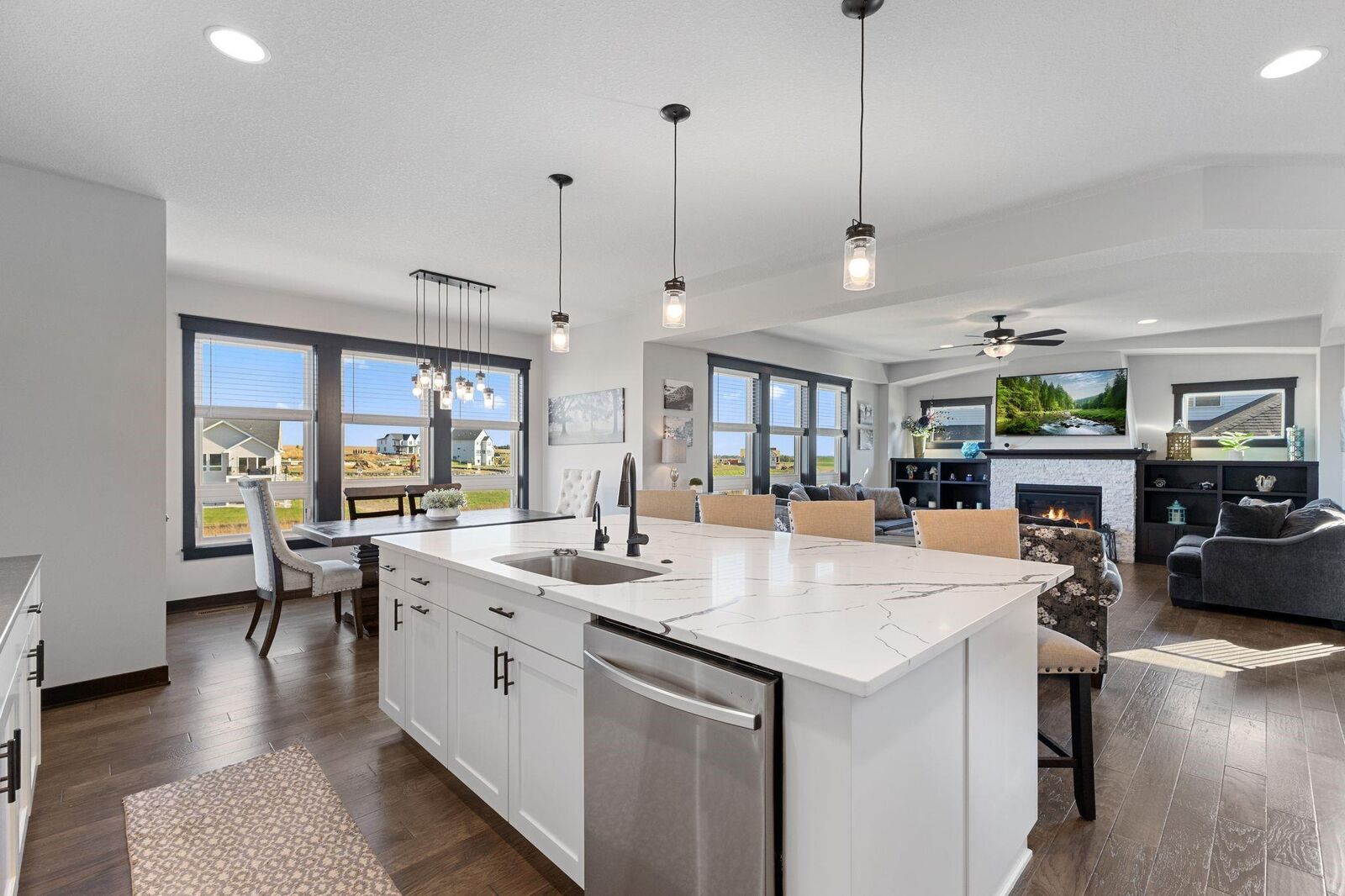 Property Photo: 19600 Harbor Drive MN 55044