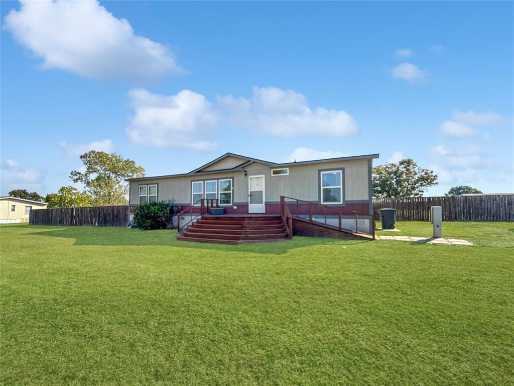 Property Photo:  128 Willow Ridge Circle  TX 75092 