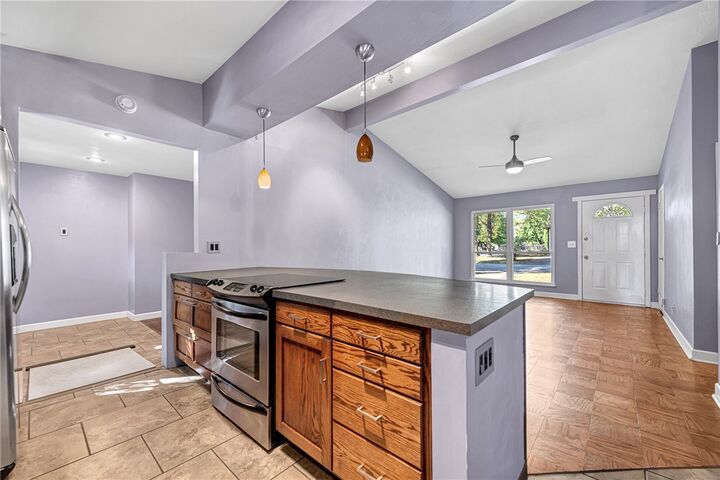 Property Photo:  102 Nolan Avenue  AR 72703 