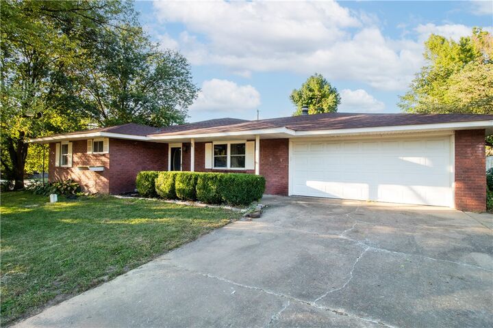 Property Photo:  3910 Clark Avenue  AR 72762