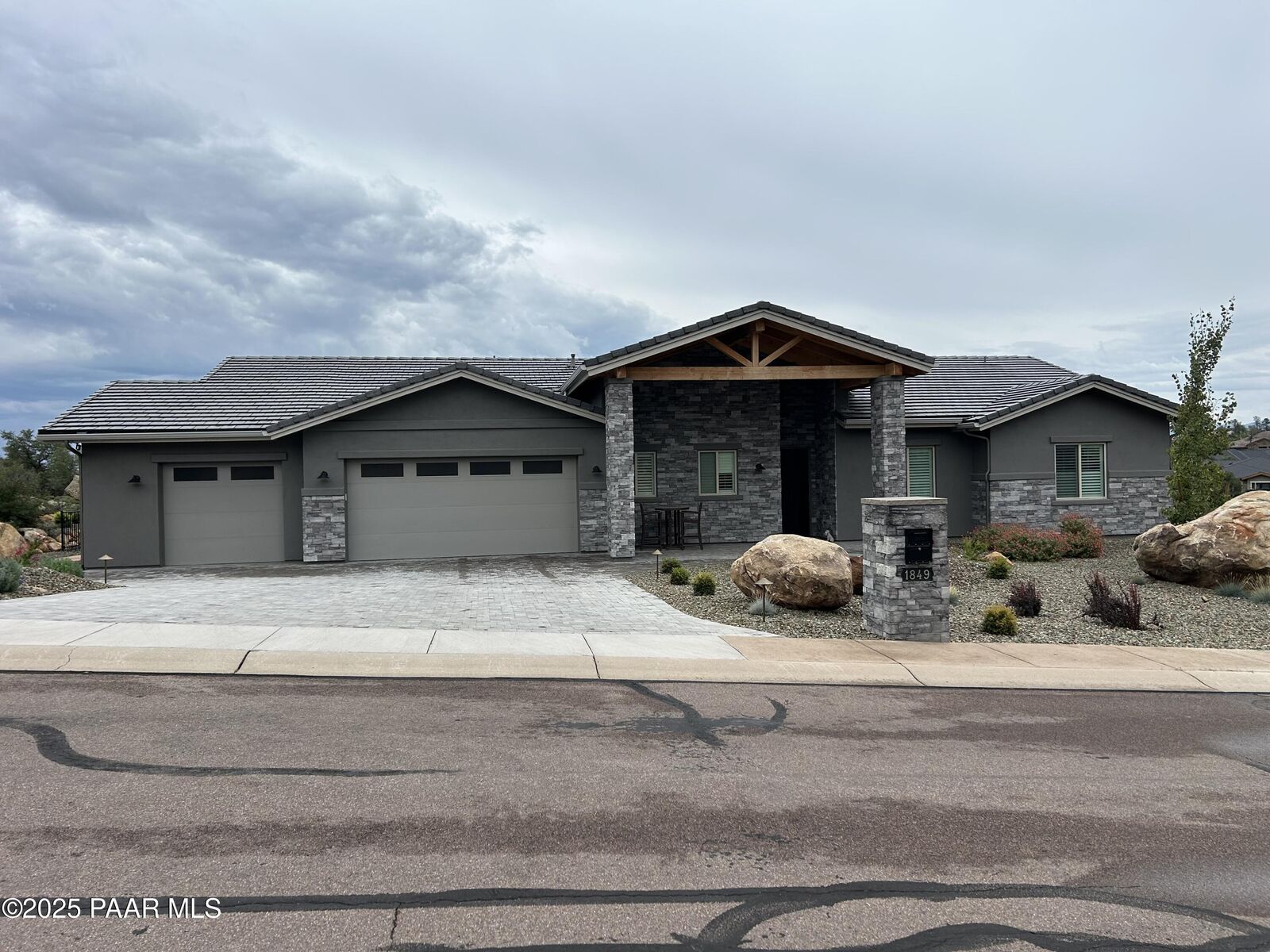Property Photo:  1849 Enchanted Canyon  AZ 86305 