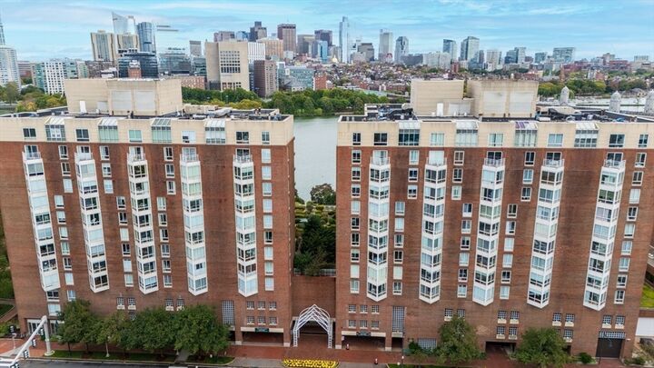 Property Photo:  75-83 Cambridge Pkwy E807  MA 02142 