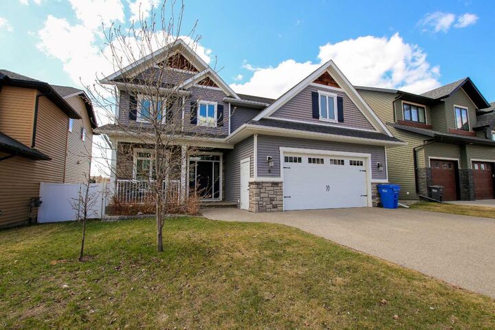 6 Grove Close  Red Deer AB T4P 0P4 photo