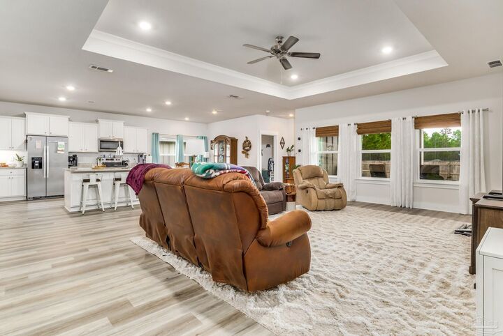 Property Photo:  6311 Forest Bay Ave  FL 32563 