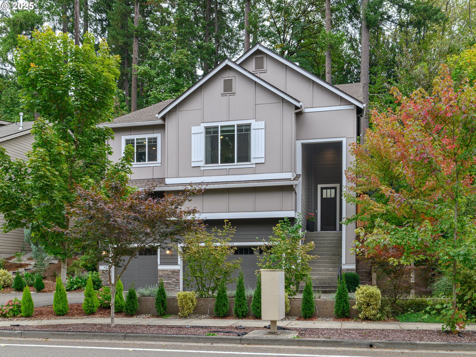 Property Photo: 18706 Bryant Rd OR 97034