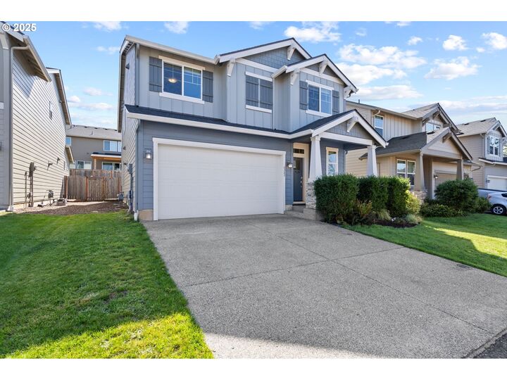 Property Photo:  6245 N 86th Ave  WA 98607 
