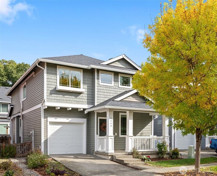 6642  High Point Drive SW  Seattle WA 98126 photo