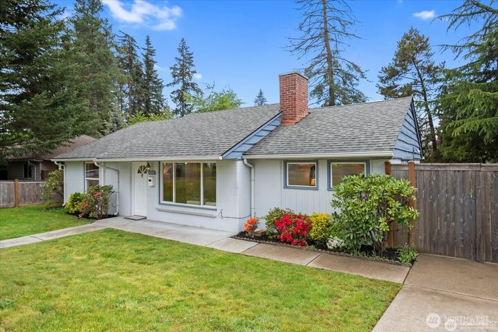 Property Photo: 18031 9th Avenue NE WA 98155