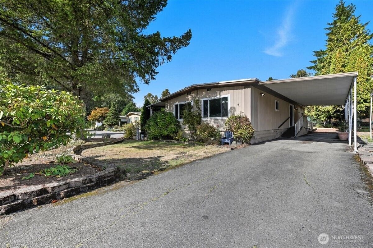 Property Photo:  2200 SE 196th Street 2  WA 98012 