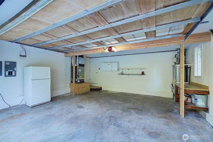 Property Photo: 4162 W Mercer Way WA 98040
