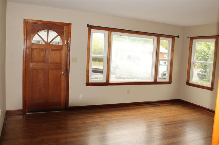 Property Photo: 1425 Longview Drive KY 42101