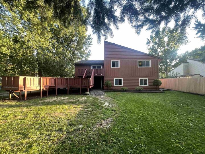 Property Photo: 1500 Calico Lane WI 53590