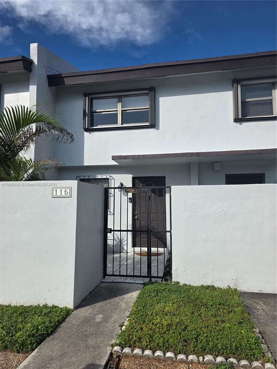 Property Photo: 8000 SW 152nd Ave 115 FL 33193