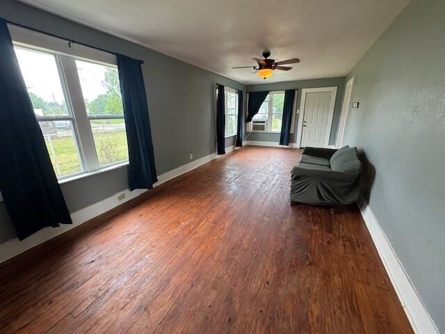 Property Photo: 1565 Church St TX 77705