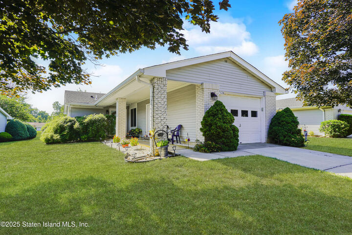 732 Ralston Plaza  Monroe Township NJ 08831 photo