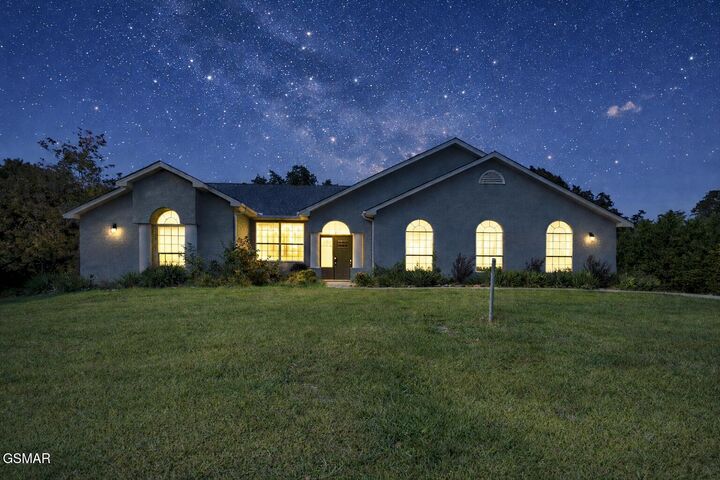 Property Photo:  2289 Allenridge Drive  TN 37876 