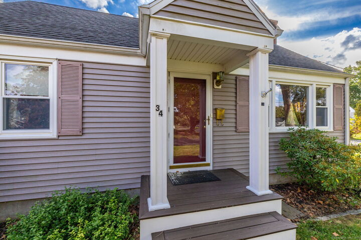 Property Photo: 34 Clayton Drive CT 06109