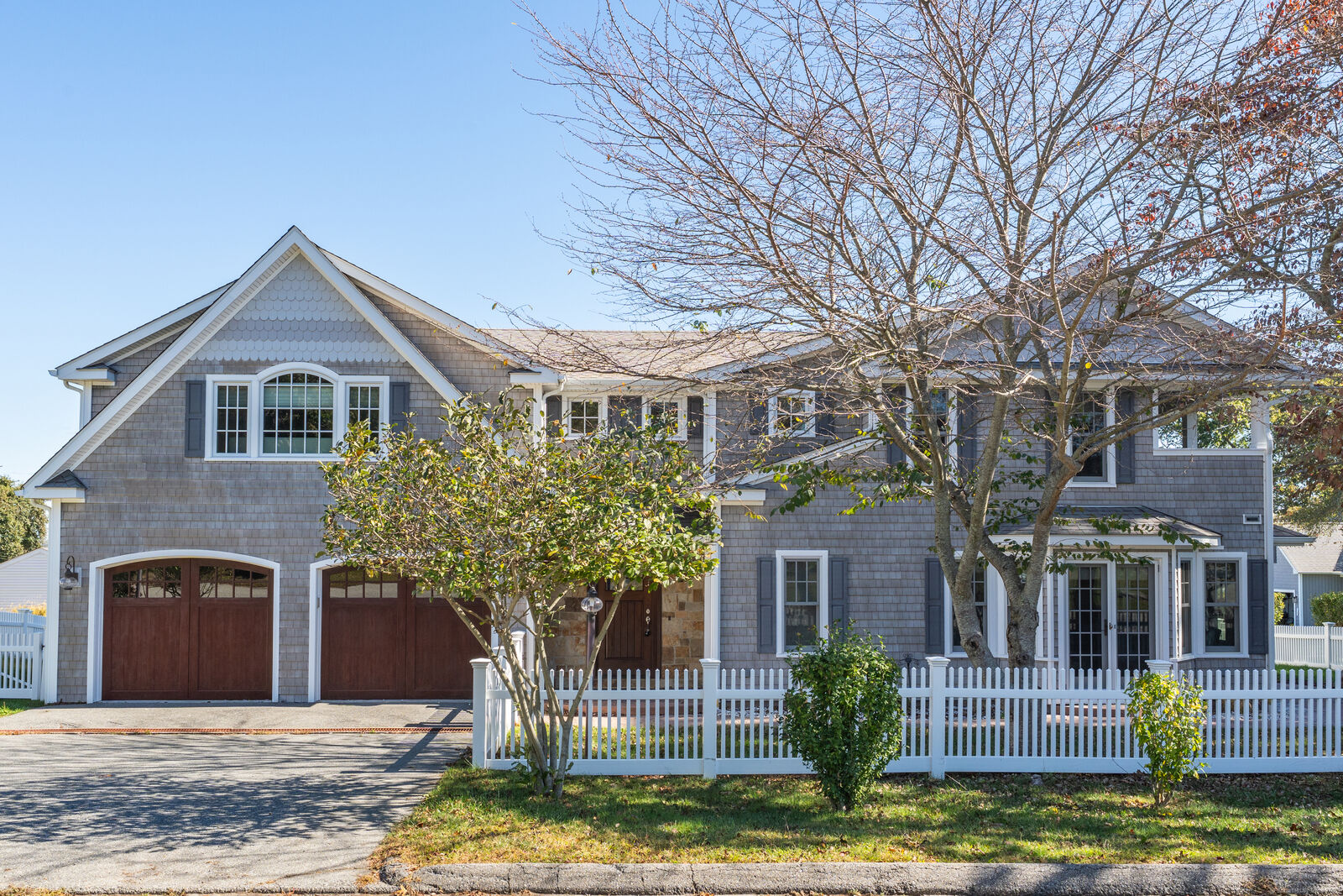 Property Photo:  35 Bellaire Road  CT 06357 