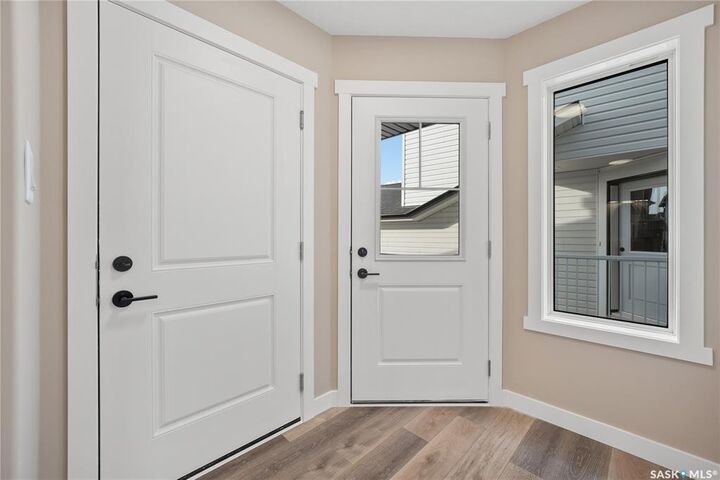 Property Photo: 1721 Mustard Street SK S4Y 0G1