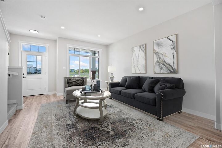 Photo de la propriété: 1741 West Market Street SK S4Y 0G2