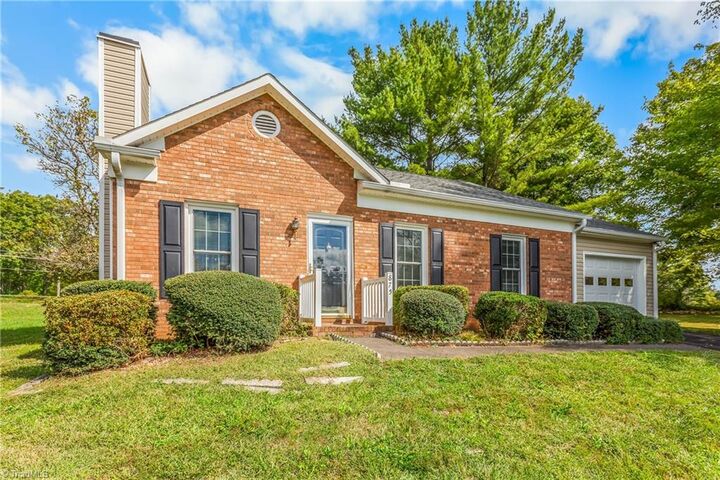 Property Photo: 875 Adams Way Court NC 27045