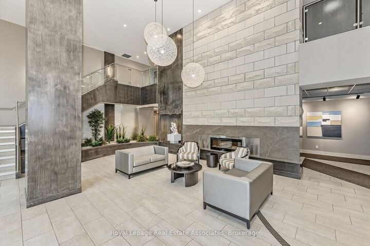 Property Photo: 551 Maple Avenue 1407 ON L7S 1M7