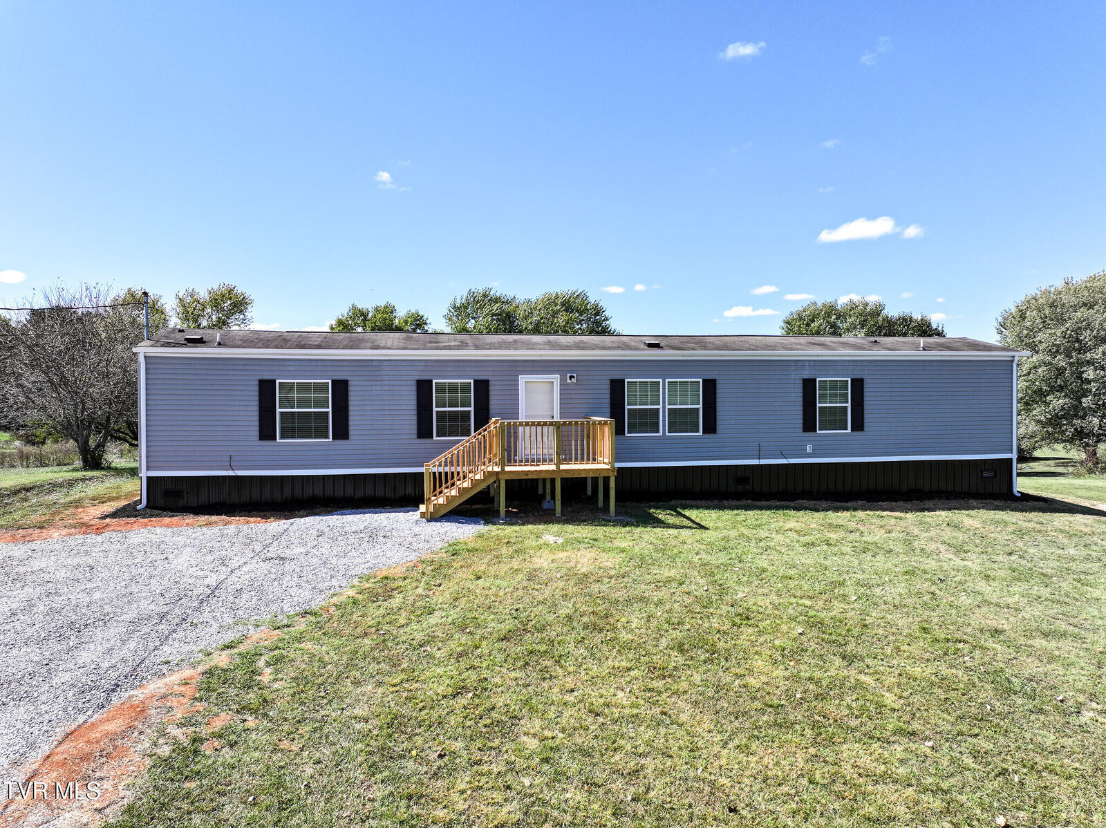 Property Photo:  1085 Shackleford Road  TN 37818 