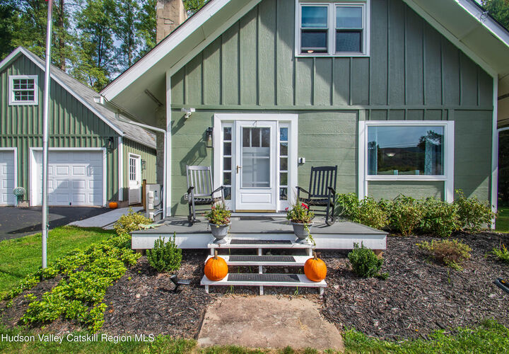Property Photo: 20 Beechford NY 12412