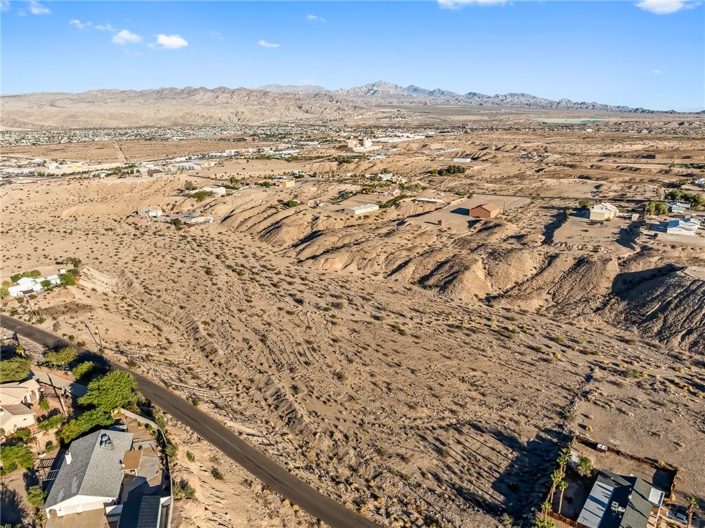 Property Photo:  1845 Newberry Drive  AZ 86442 