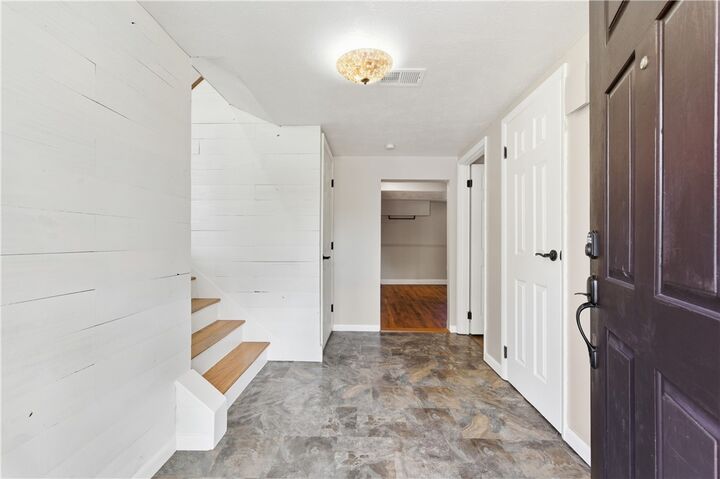Property Photo:  174 N Jamestown Road  PA 15108 