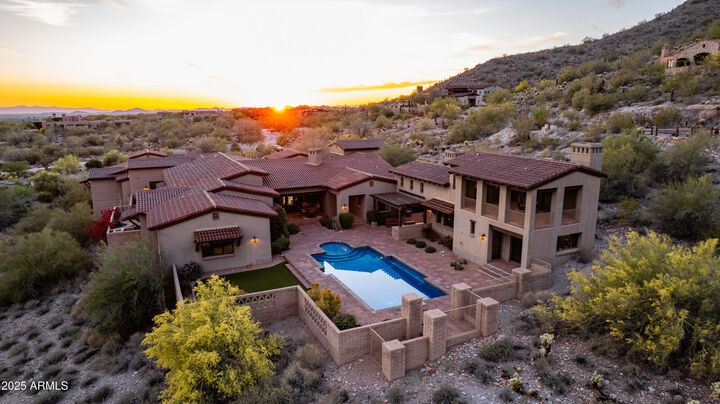 Property Photo: 9820 E Thompson Peak Parkway 628 AZ 85255