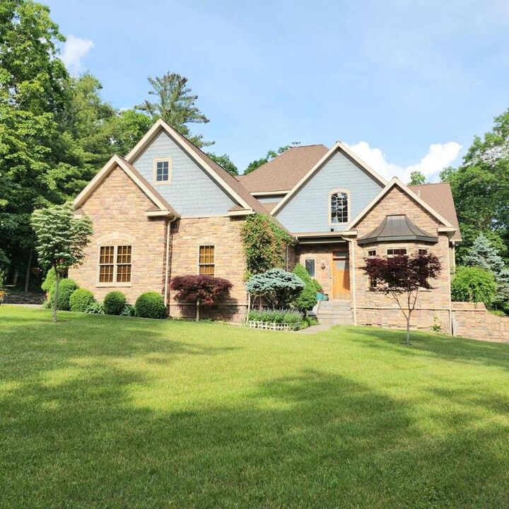 Property Photo:  21 Dublin Drive  NY 14905 