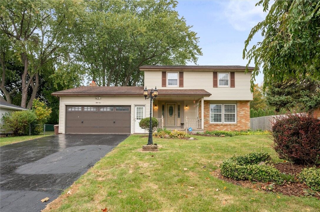 Property Photo:  59 Winston Drive  NY 14626 