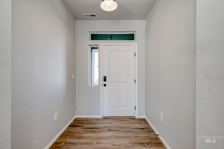 Property Photo: 6406 S Sunfish Ave ID 83709