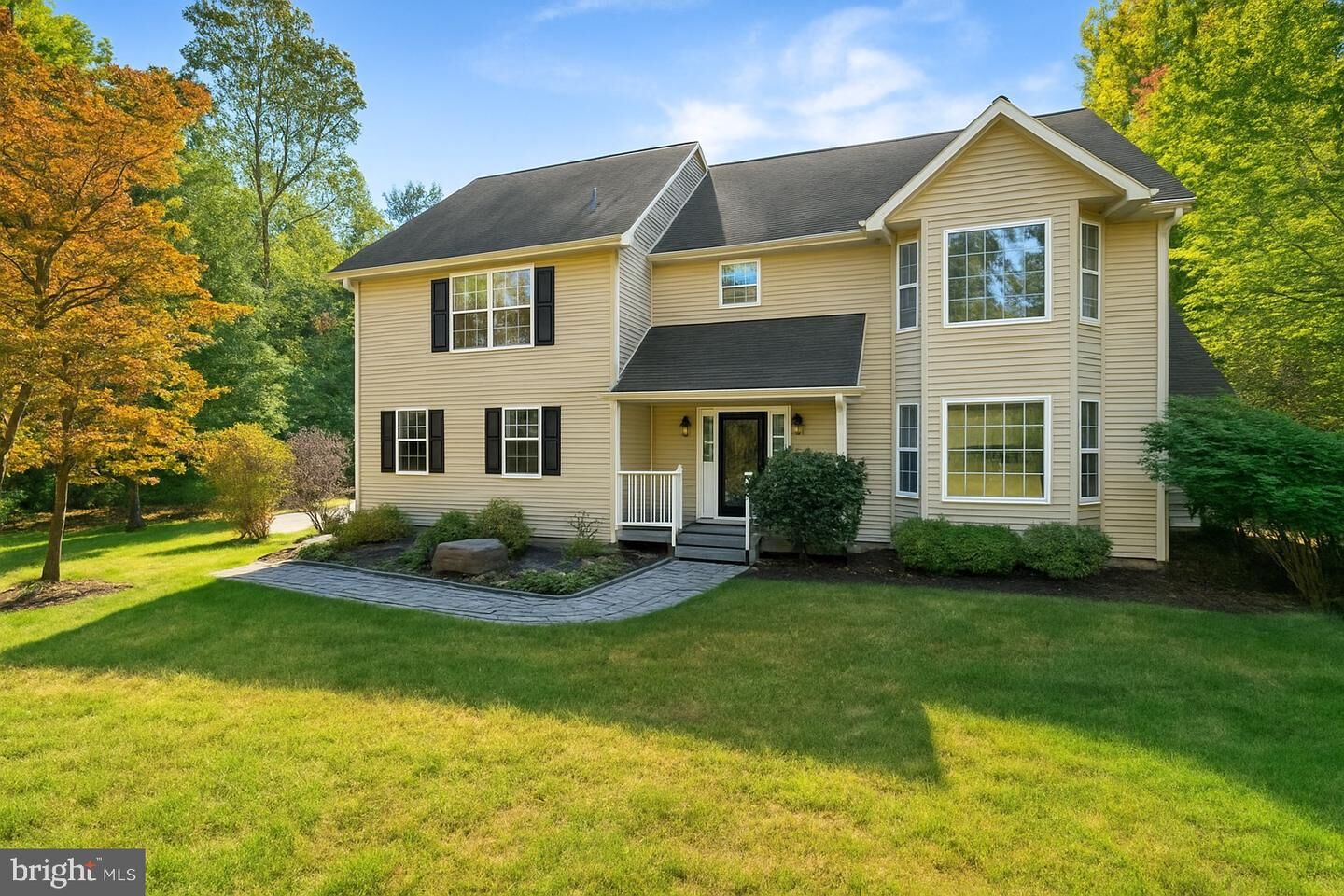 Property Photo:  2162 Hill Road  PA 18330