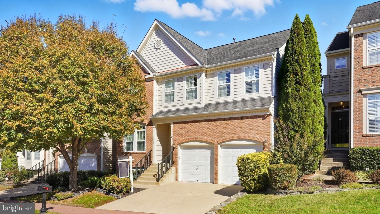 Property Photo:  8909 Robert Lundy Place  VA 22079 