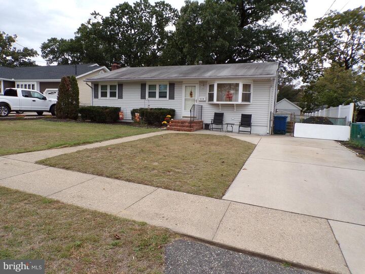 Property Photo:  318 Chestnut Street  NJ 08075 