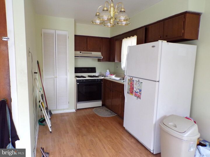 Property Photo: 318 Chestnut Street NJ 08075