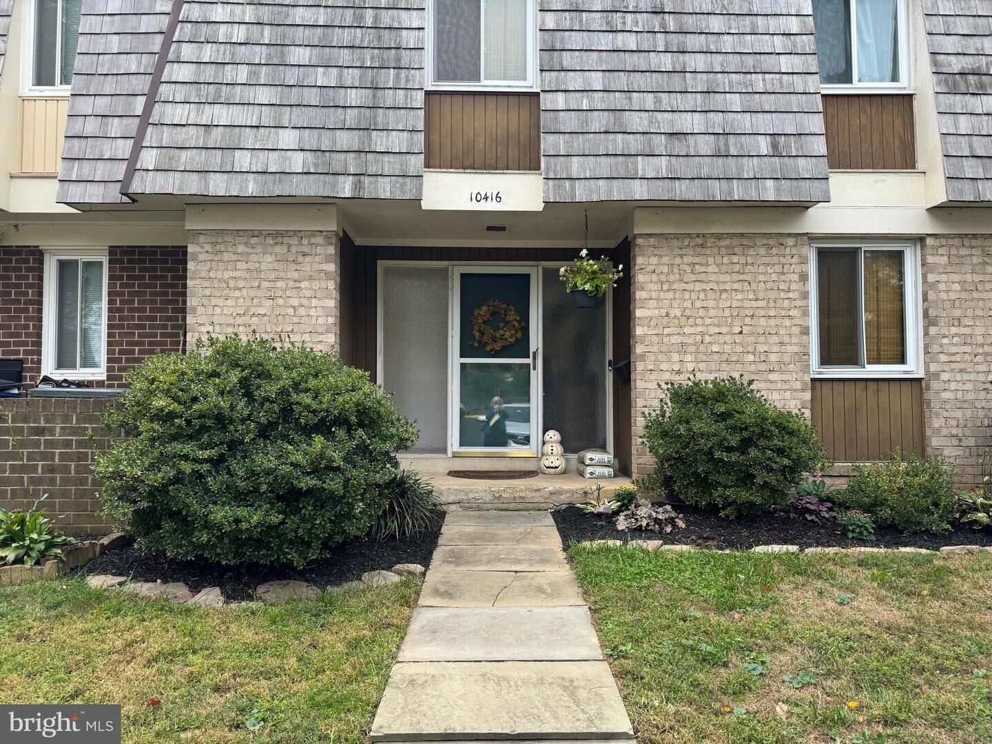 Property Photo: 10416 Capehart Court MD 20886