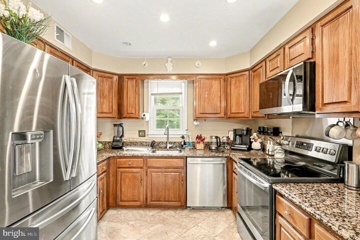 Property Photo: 3606 Canoe Birch Court VA 22033