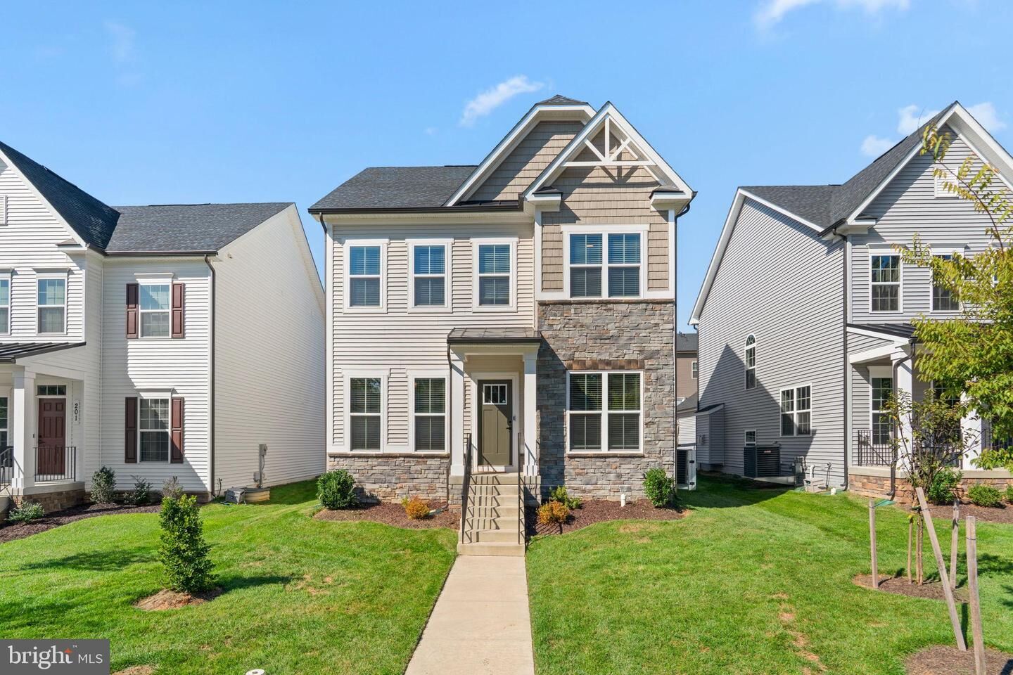 Property Photo: 203 Baughmans Lane MD 21702