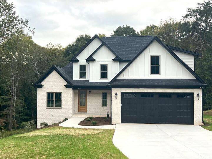 4205 9th Street NE  Hickory NC 28601 photo