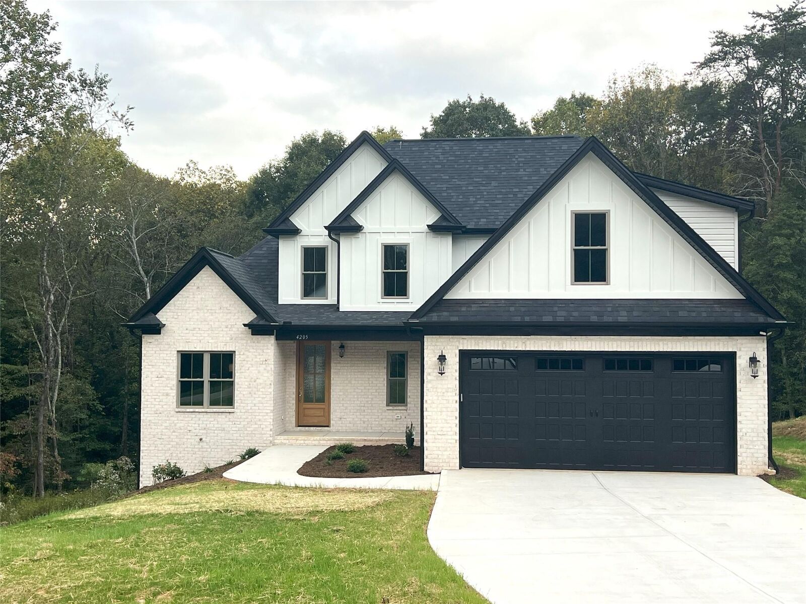 Property Photo: 4205 9th Street NE NC 28601