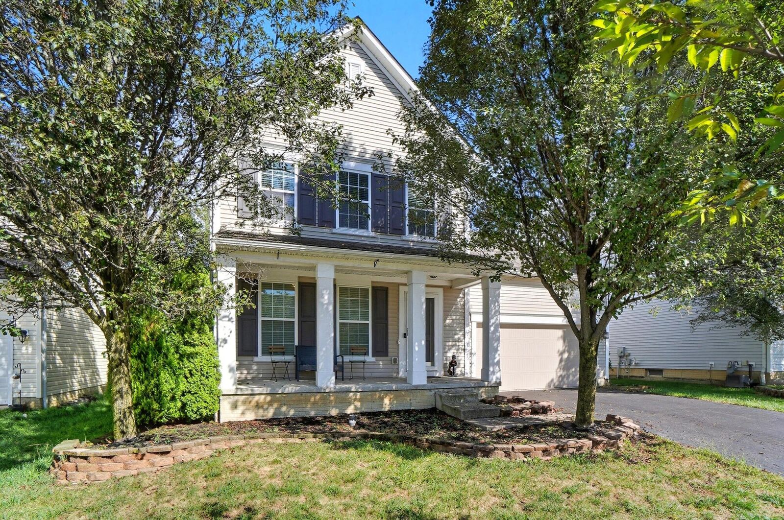 Property Photo:  7900 Headwater Drive  OH 43004 