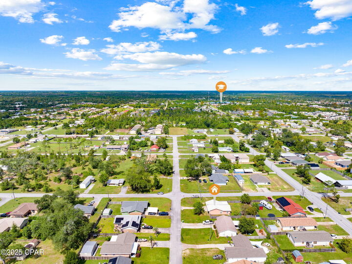 Property Photo: 209 S Mary Ella Avenue FL 32404