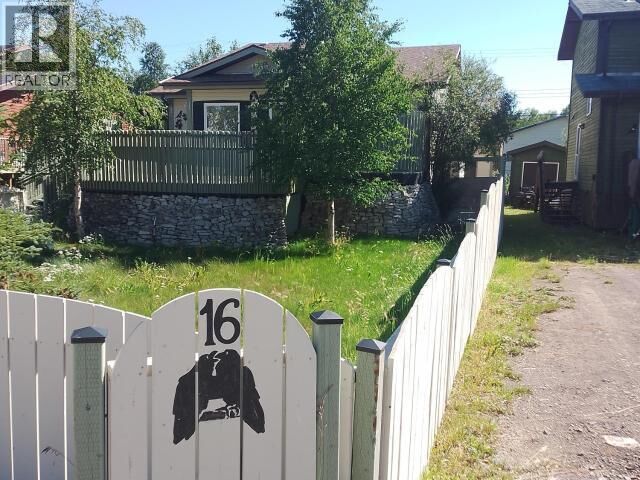 16 Ptarmigan Avenue — photo 1