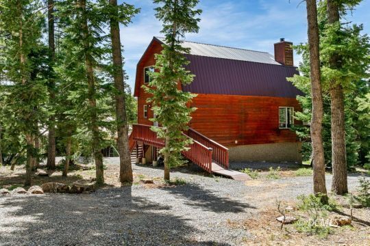 Property Photo: 1050 E Redwood Rd UT 84762