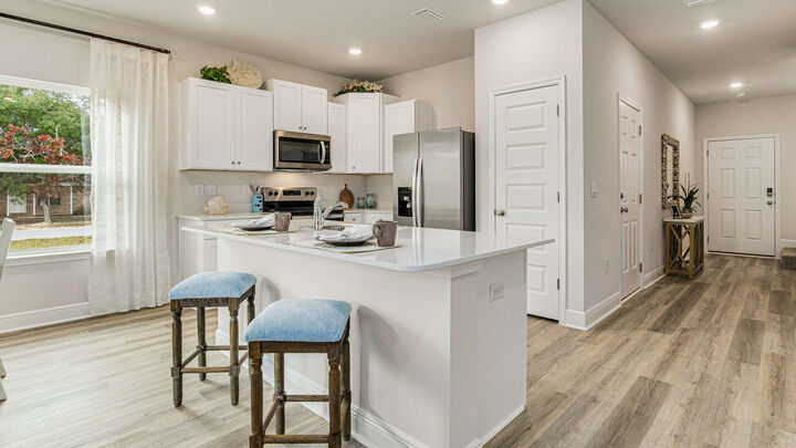 Property Photo: 337 Callie Drive FL 32536